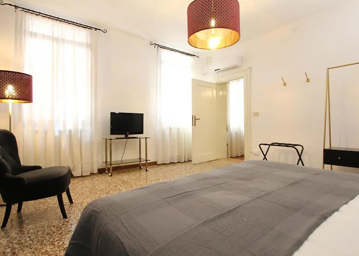 Rialto Market Apartmán *